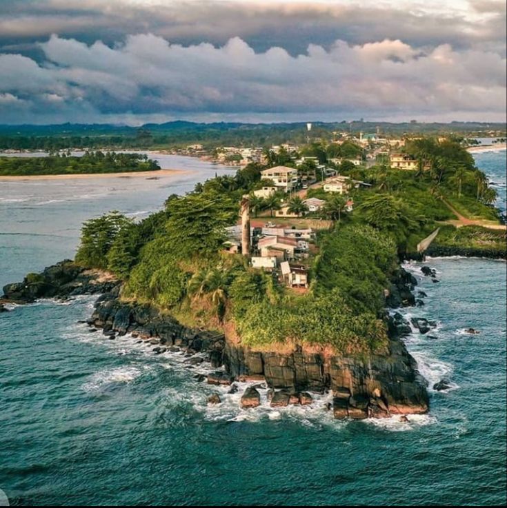 Flights from Kigali, Rwanda to Monrovia, Liberia: Routes, Prices & Tips (2026)